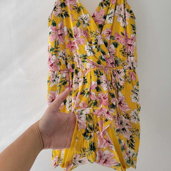 Floral romper - Picture 3 of 3